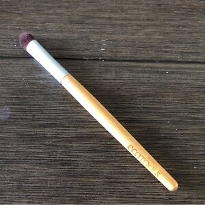 Eco Tools By: Alicia Silverstone Make-up Brush: Eyeshadow Brush